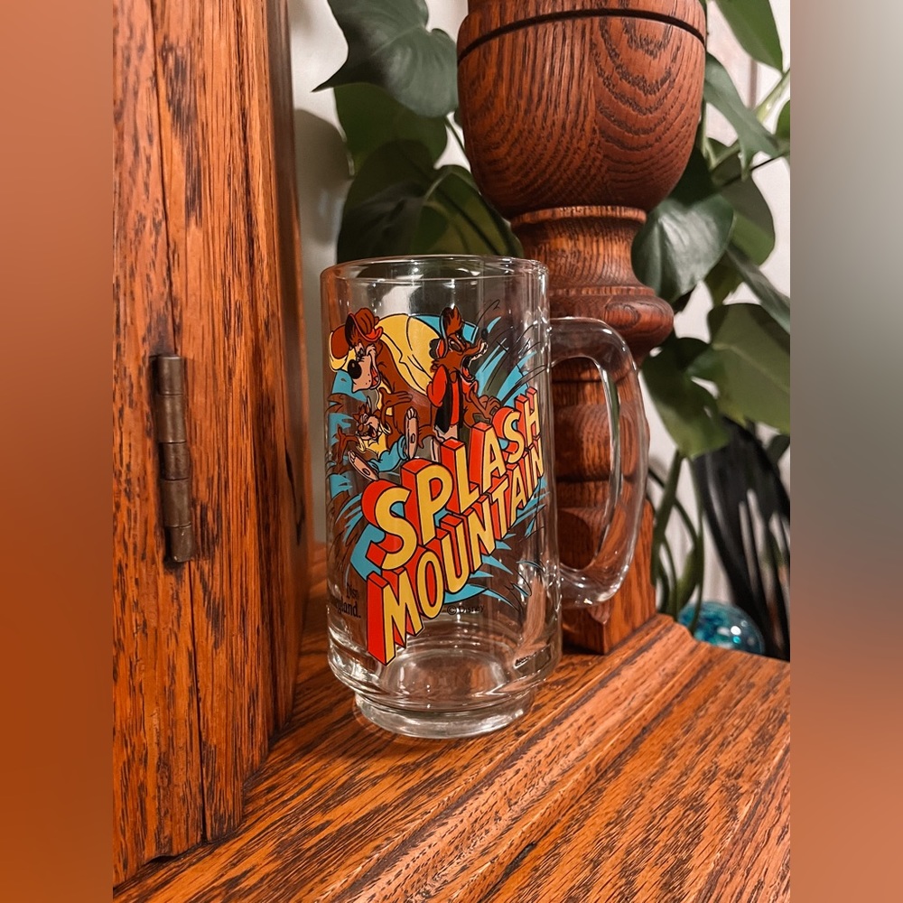 Rare Disneyland Vintage Splash Mountain 12oz Glass Mug (1997) Brer Rabbit